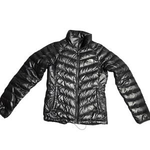 The North Face Women's Black Puffer Jacket Size: S